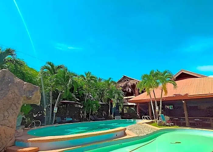 Coco Grove Nature Hotel Cebu