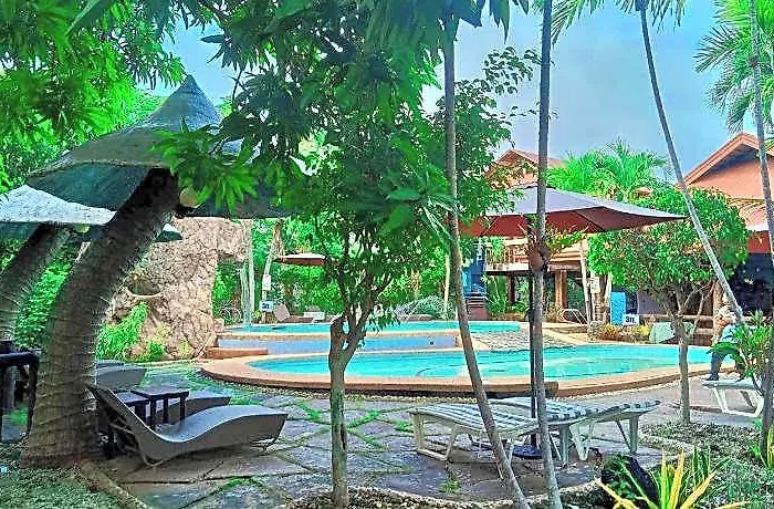 Coco Grove Nature Hotel