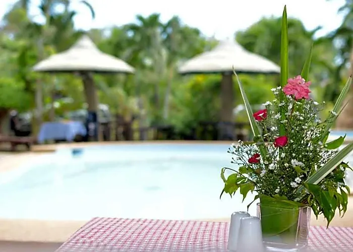 Coco Grove Nature 2* Cebu